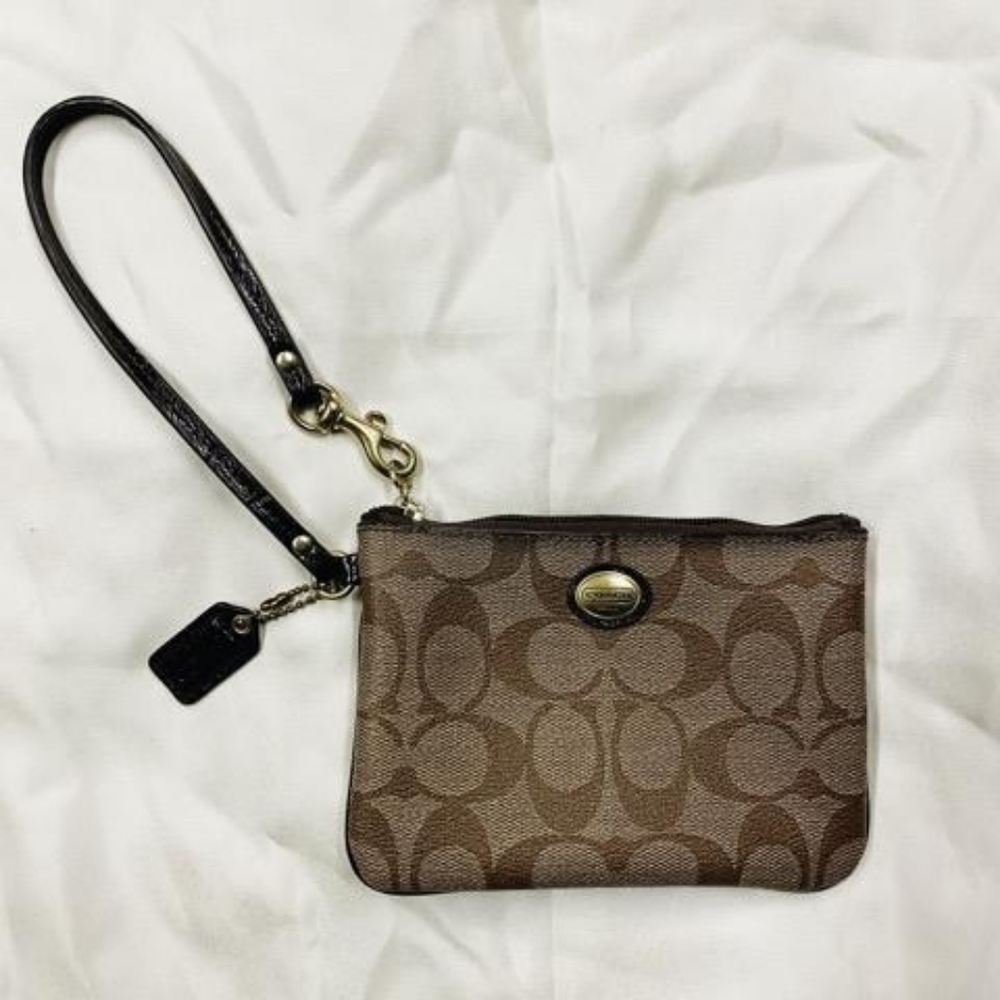 Authentic Coach Wristlet